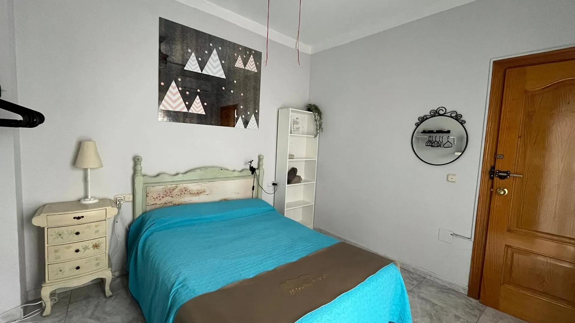 Habitacion En Calle Molino Málaga İspanya