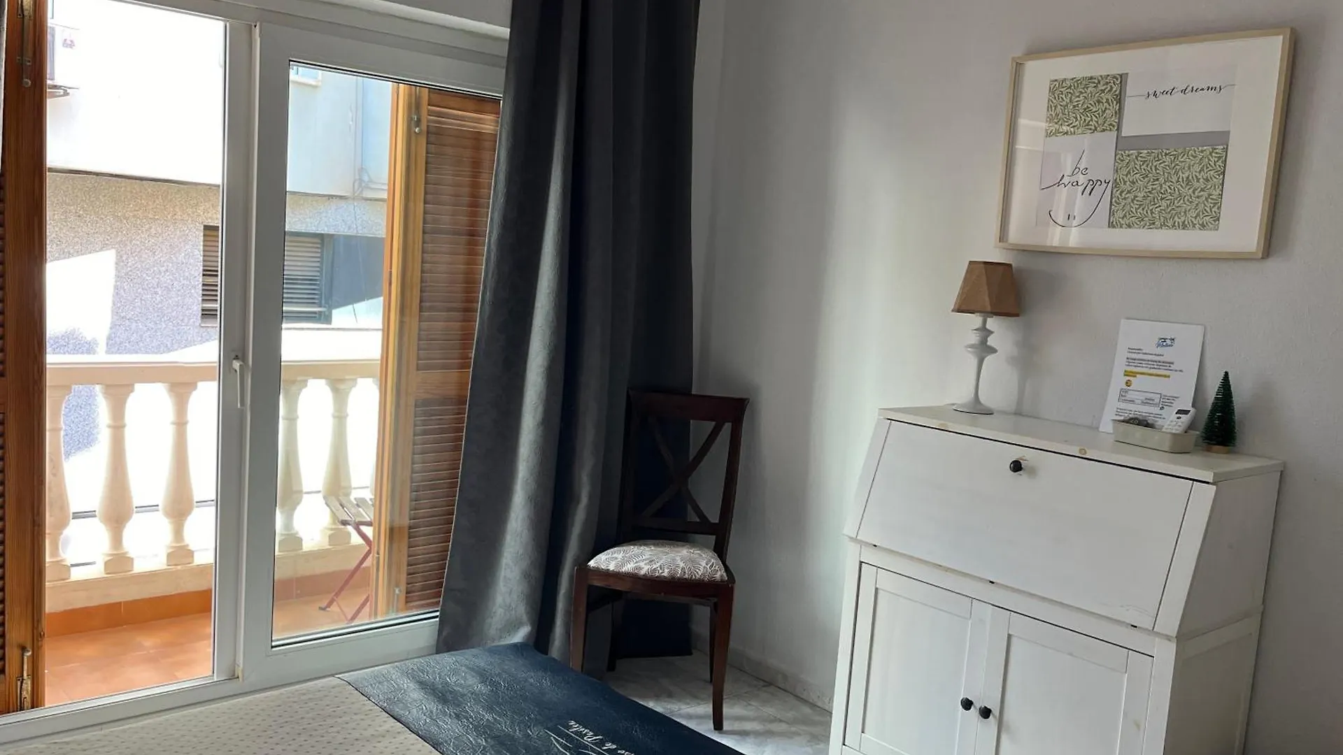 Habitacion En Calle Molino Málaga