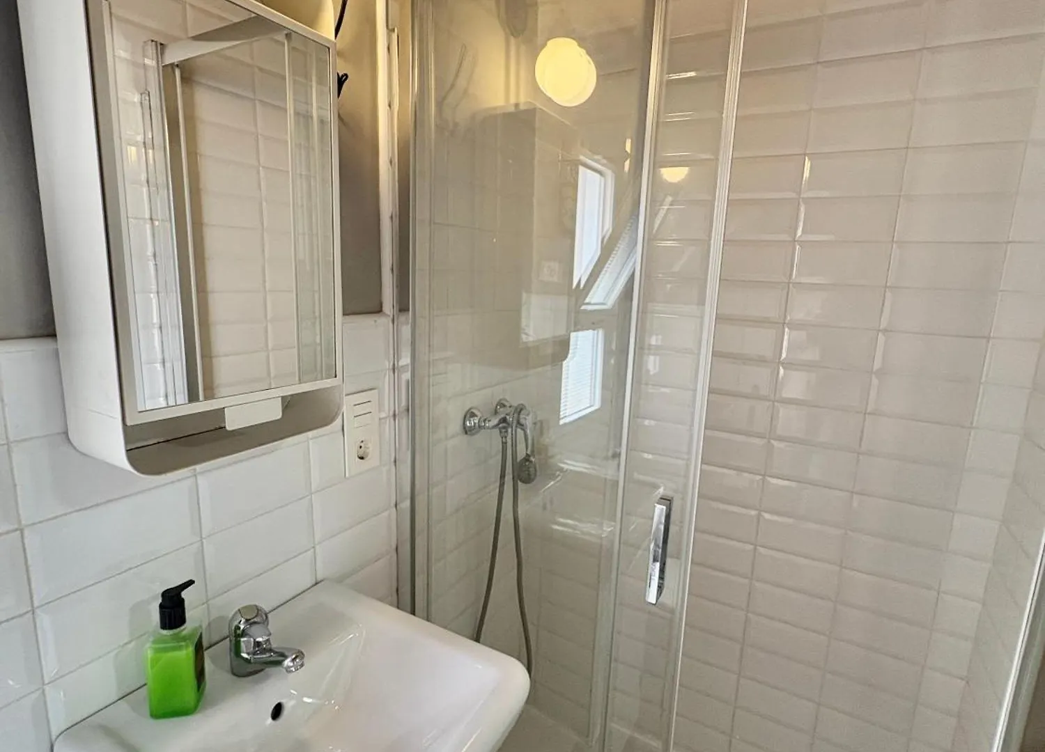 Habitacion En Calle Molino Malaga