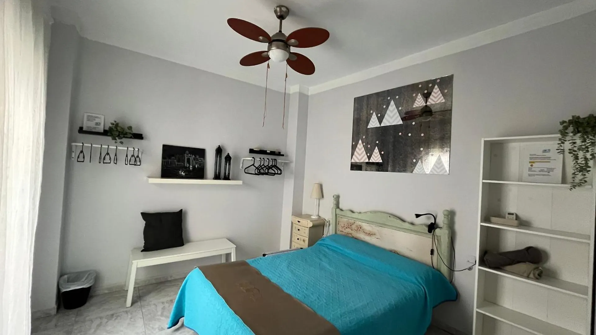 Habitacion En Calle Molino Málaga Spanien