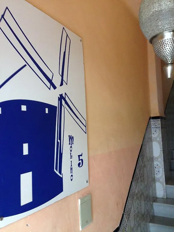 Habitacion En Calle Molino Málaga