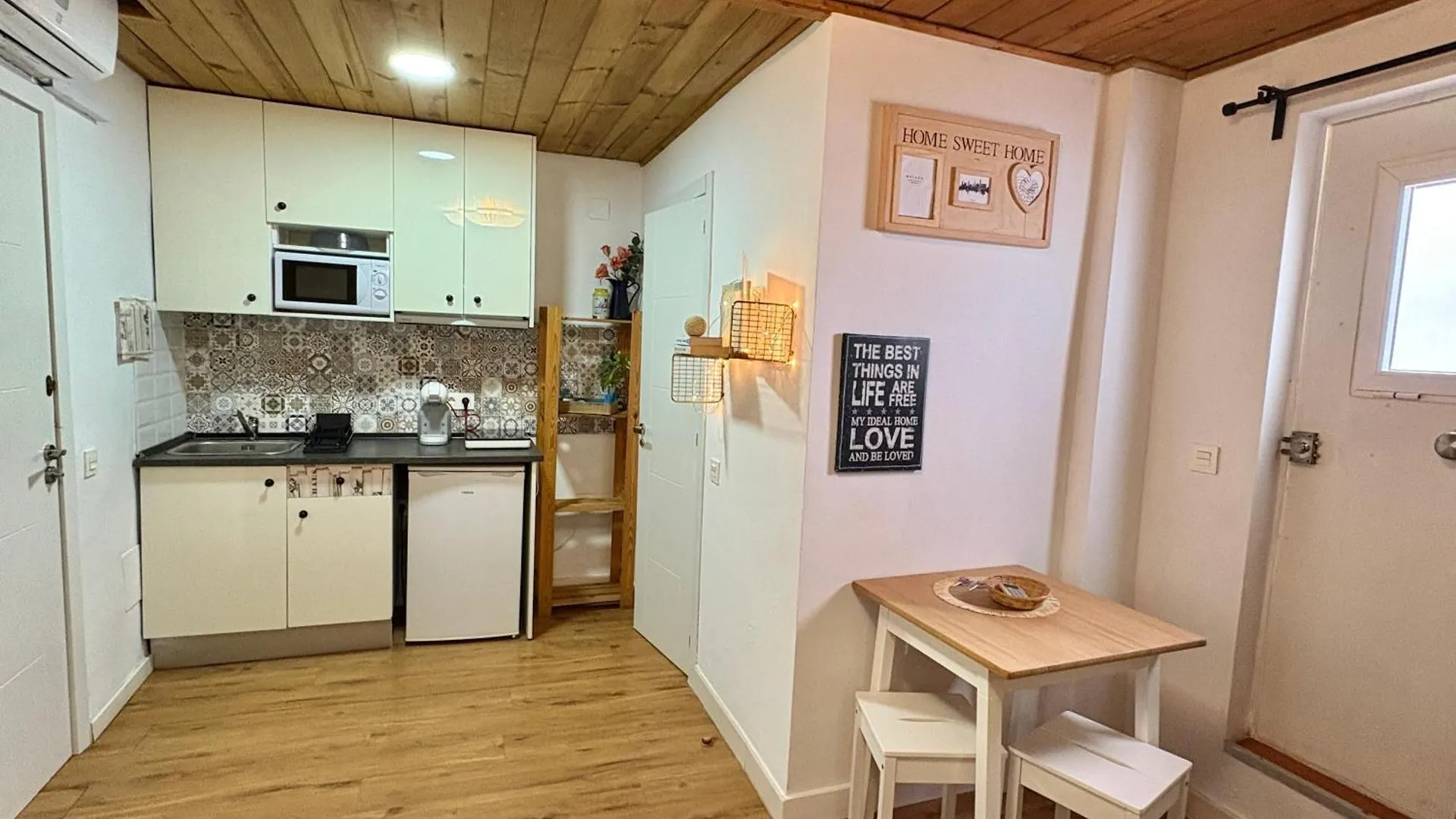 Habitación en Calle Molino Málaga